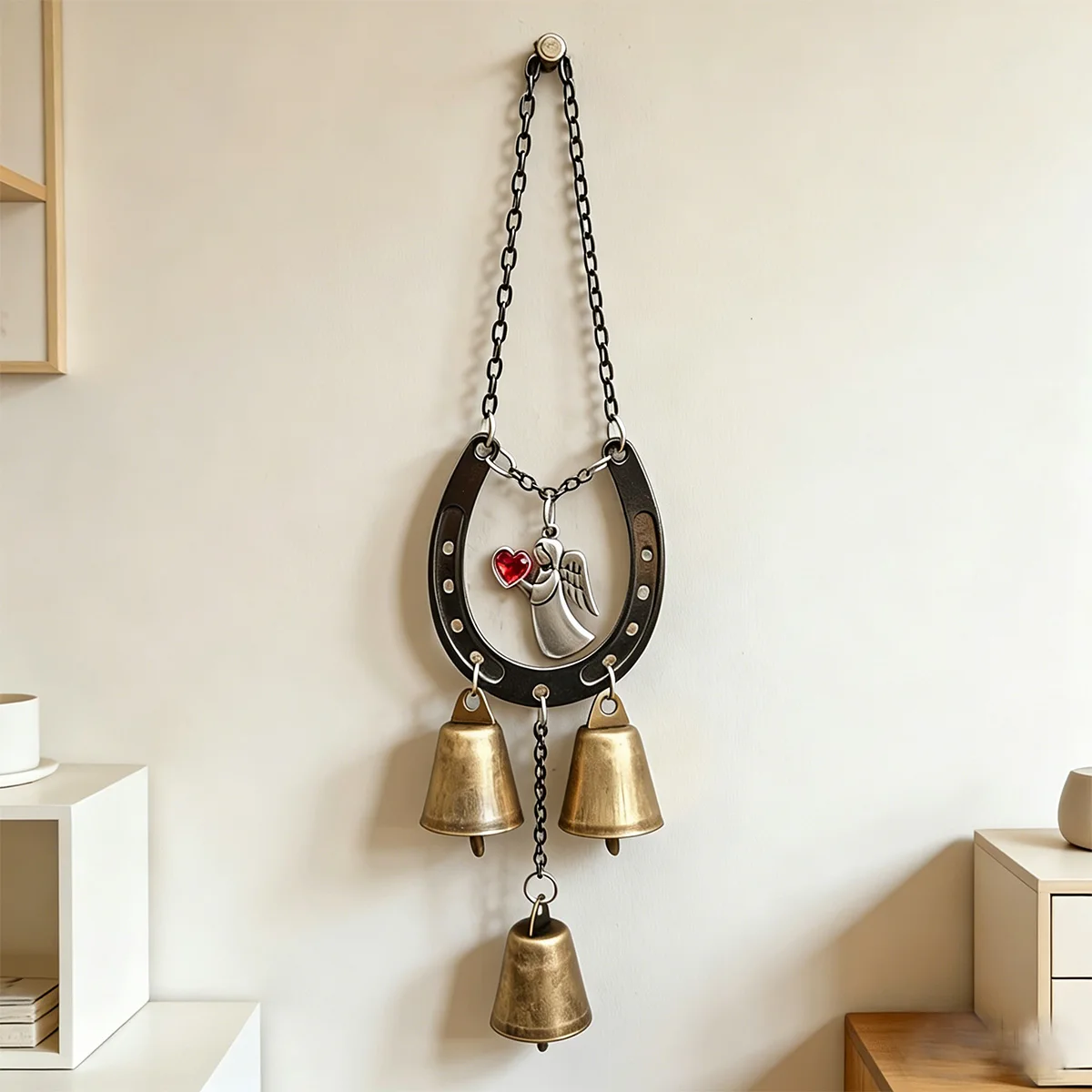 1 campana de metal, campana de herradura de la suerte, adorno de ángel en forma de corazón, colgante de campana vintage en forma de herradura, decoración para el hogar, decoración colgante para habitación y jardín, adecuado para el día de San Valentín, Ac