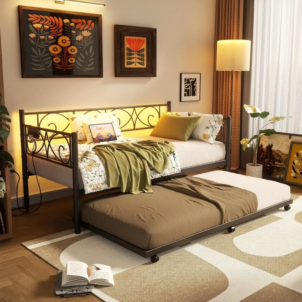 Espreguiçadeira com cama de solteiro, estrutura de cama de solteiro com estação de carregamento e luzes LED, sofá-cama de metal com rodízio pop-up e aço