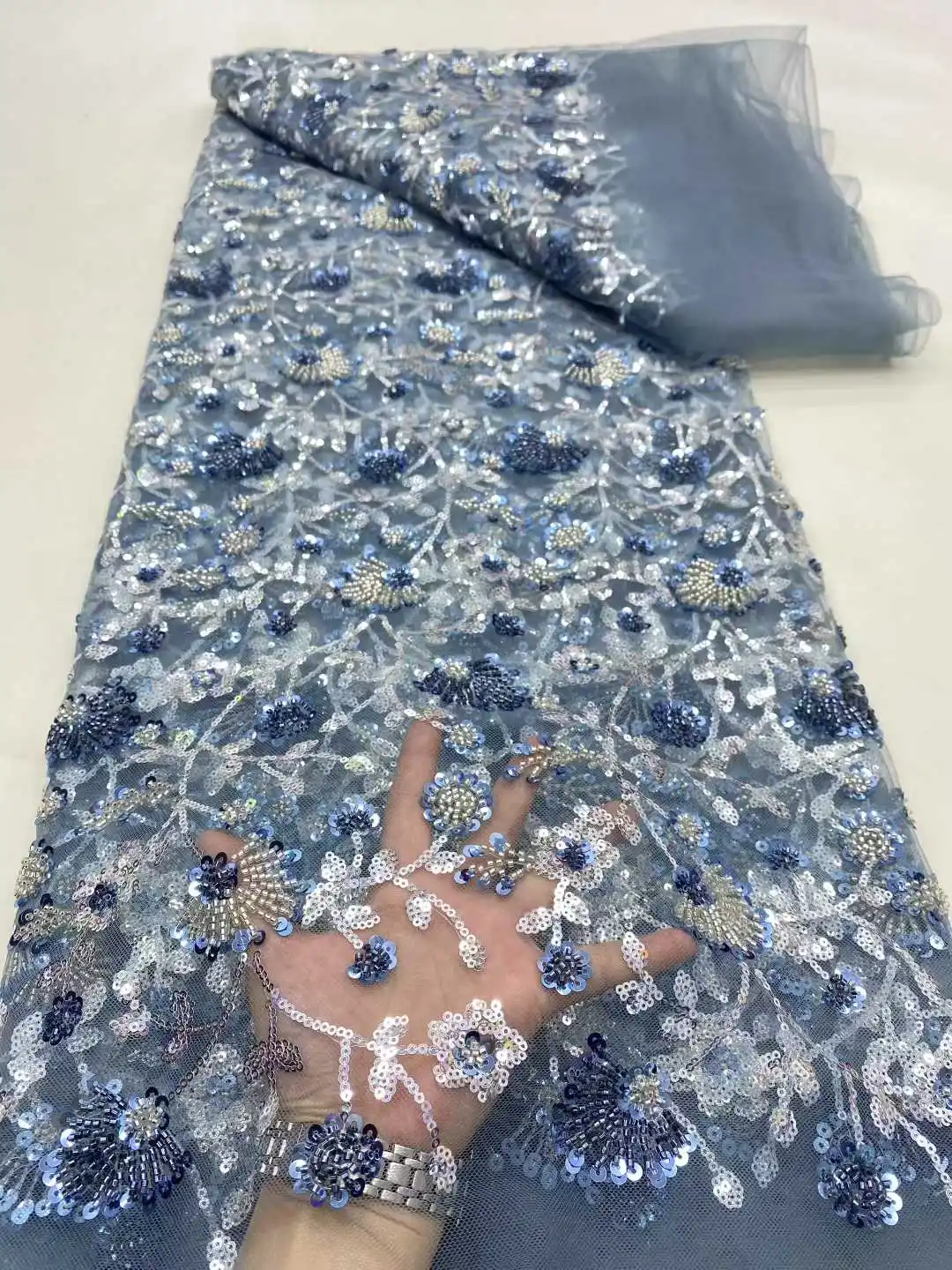 2025 afrikanischer französischer Perlen-Spitzenstoff, hochwertige Spitze, bestickt, nigerianische 3D-Pailletten, Tüll-Spitze, 5 Yards zum Nähen, Partykleid