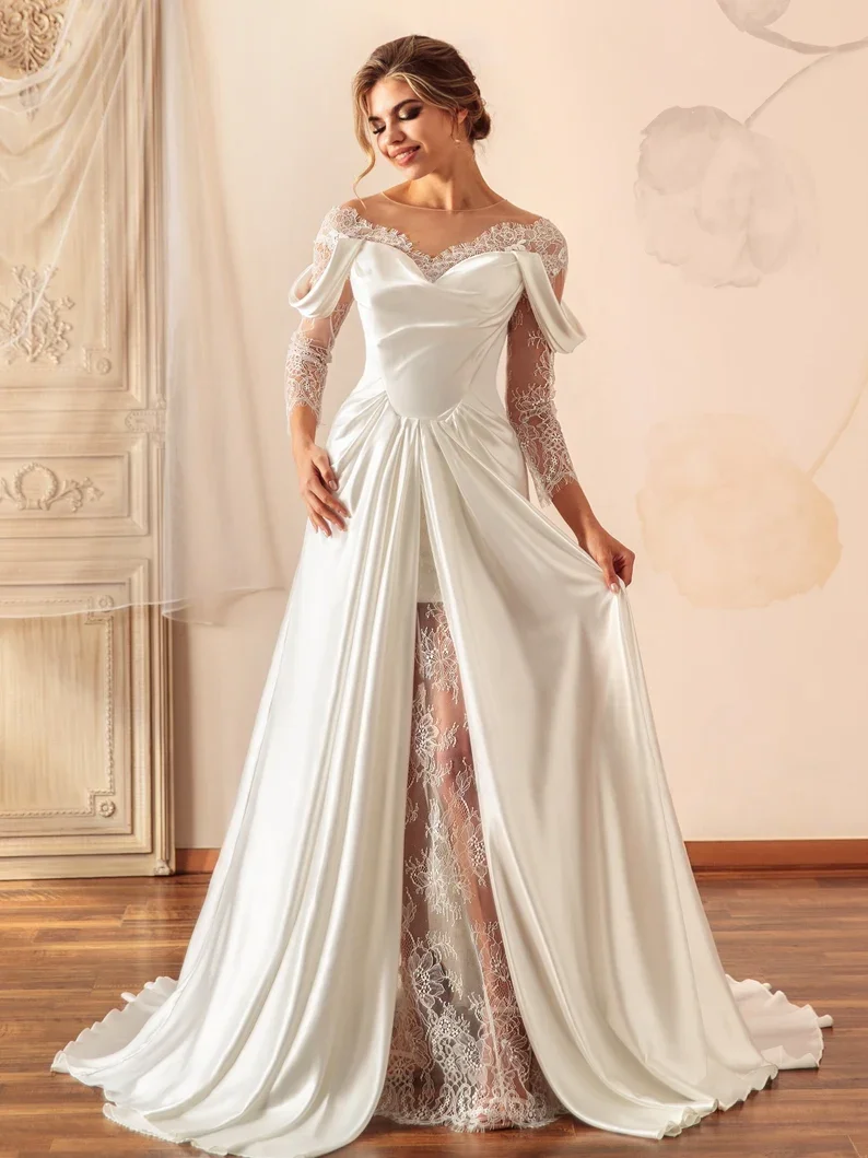 

Customized Classic Romantic Basque Waist Lace Wedding Dress With Sweetheart Neckline And Off Shoulder Long Sleeved Dress