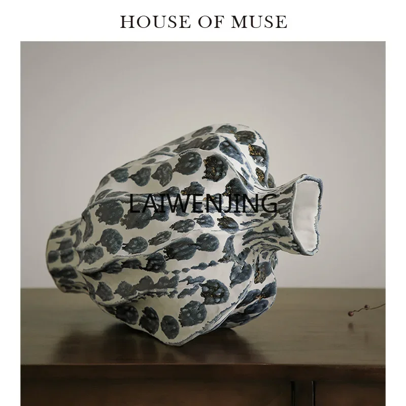 مزهرية LYN Oriental Paris/ "Liu Mo Ban Qing" مصنوعة يدويًا من السيراميك مزهرية فنية لتزيين الزهور العتيقة