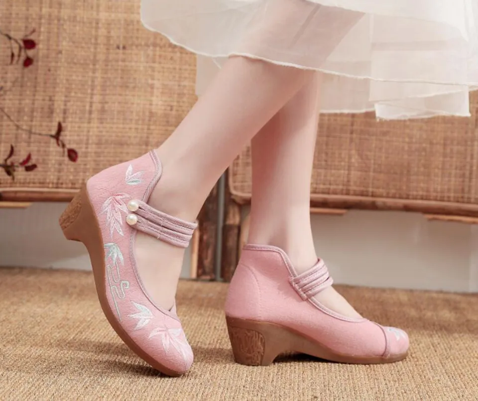Women Ankle Button Strap Pumps Ethnic Embroidery Mary Jane Dress Shoes Mid Heel Cotton Fabric Espadrilles Vintage Sandals