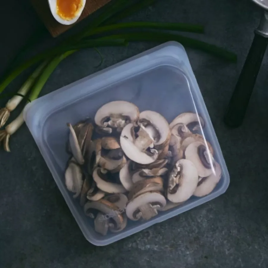 Premium Silicone Reusable Sandwich Bag Set - 2-Pack, 2 Clear and Lavender Sandwich Bags, Reusable