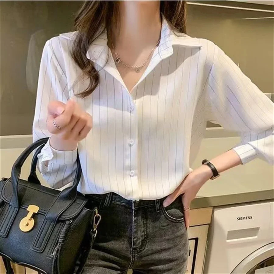 Women Spring Autumn Style Blouses Shirts Lady Casual Loose Turn-down Collar Stripe Printed Blusas Tops