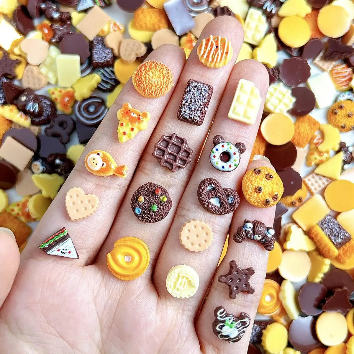 Random Mixed Resin Simulated Cookies Chocolate Sandwiches Nail Charms 3D Kawaii Cookies Croissants Bread Nail Art Decorations