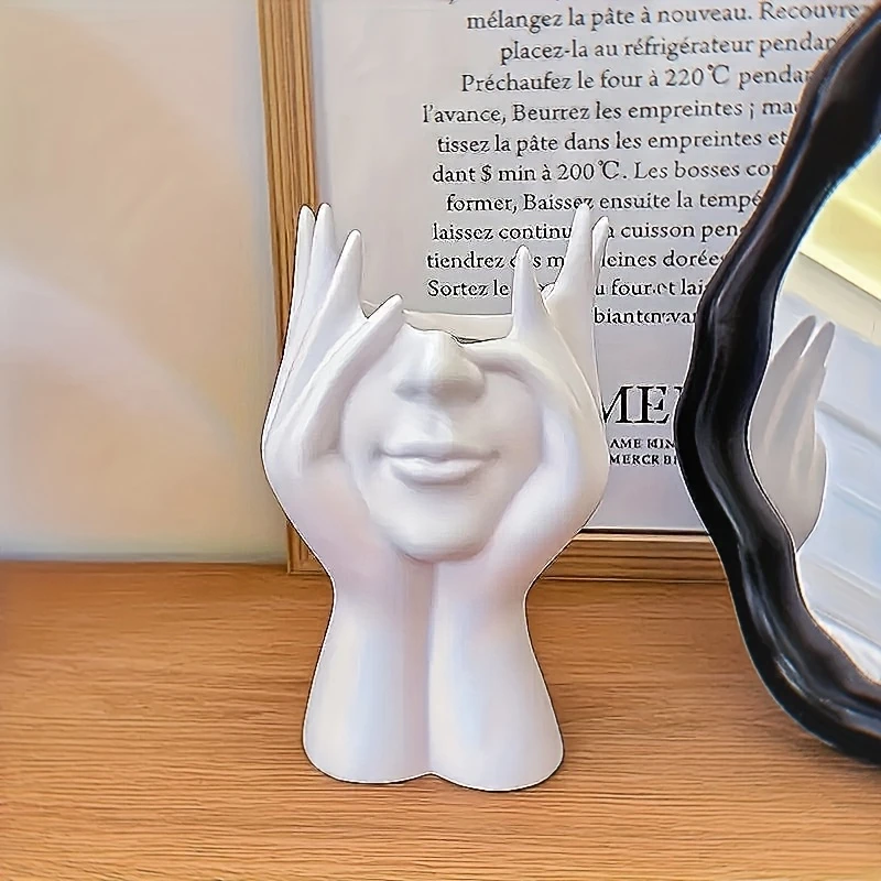 Human Body Pen Holder 6