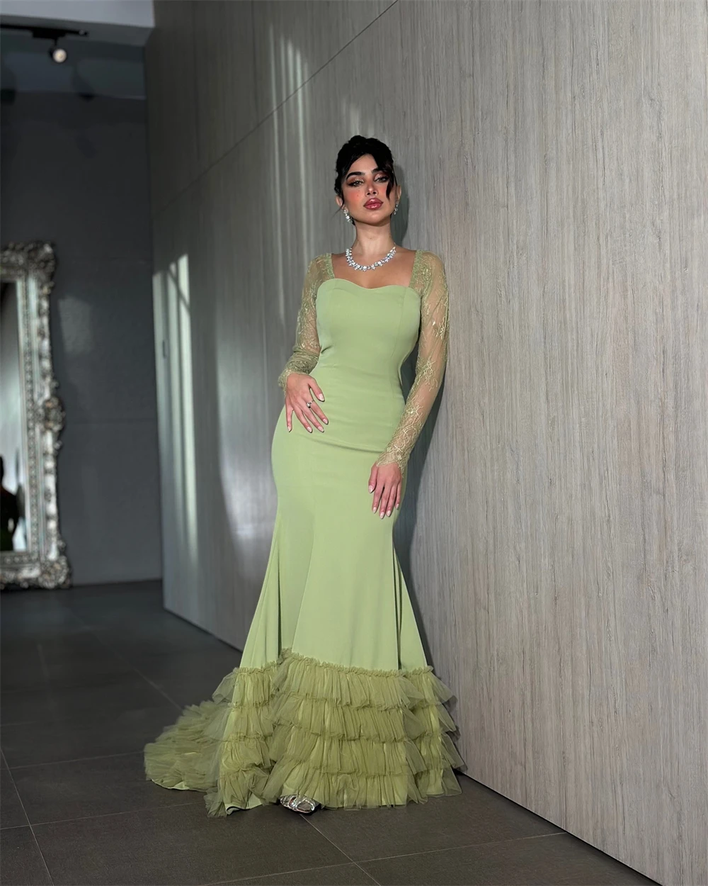 Robe de soirée de forme sirène, personnalisée, élégante, manches longues, Jersey vert, avec traîne Court, fermeture éclair au dos, robe de célébrité