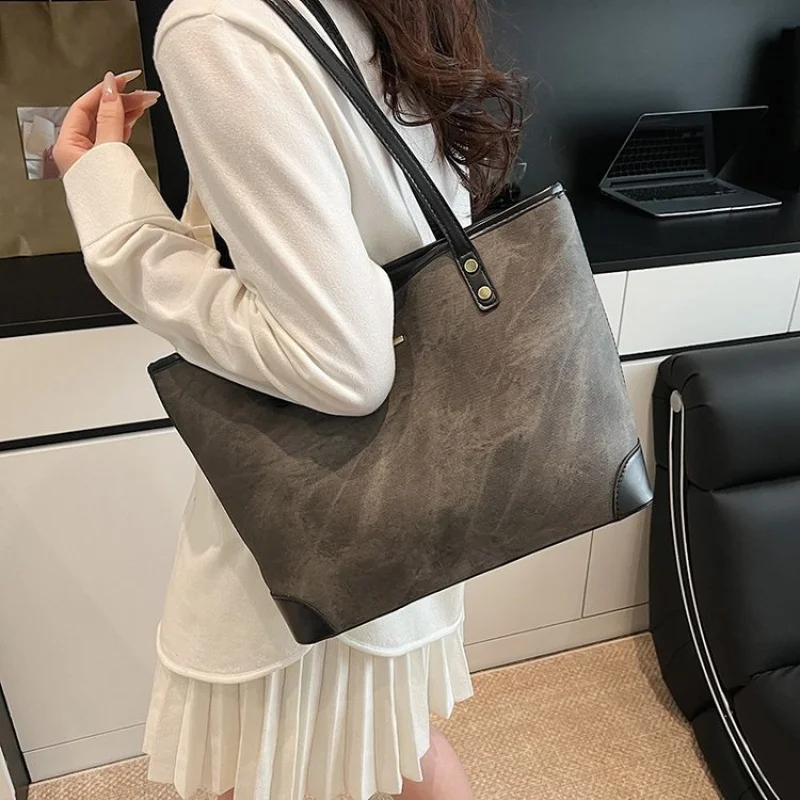 Hochwertige Damen-Umhängetasche aus Mikrofaser-Leder, Boasting Paris, hochwertiger Pendler, leicht, weich, täglicher Look ​