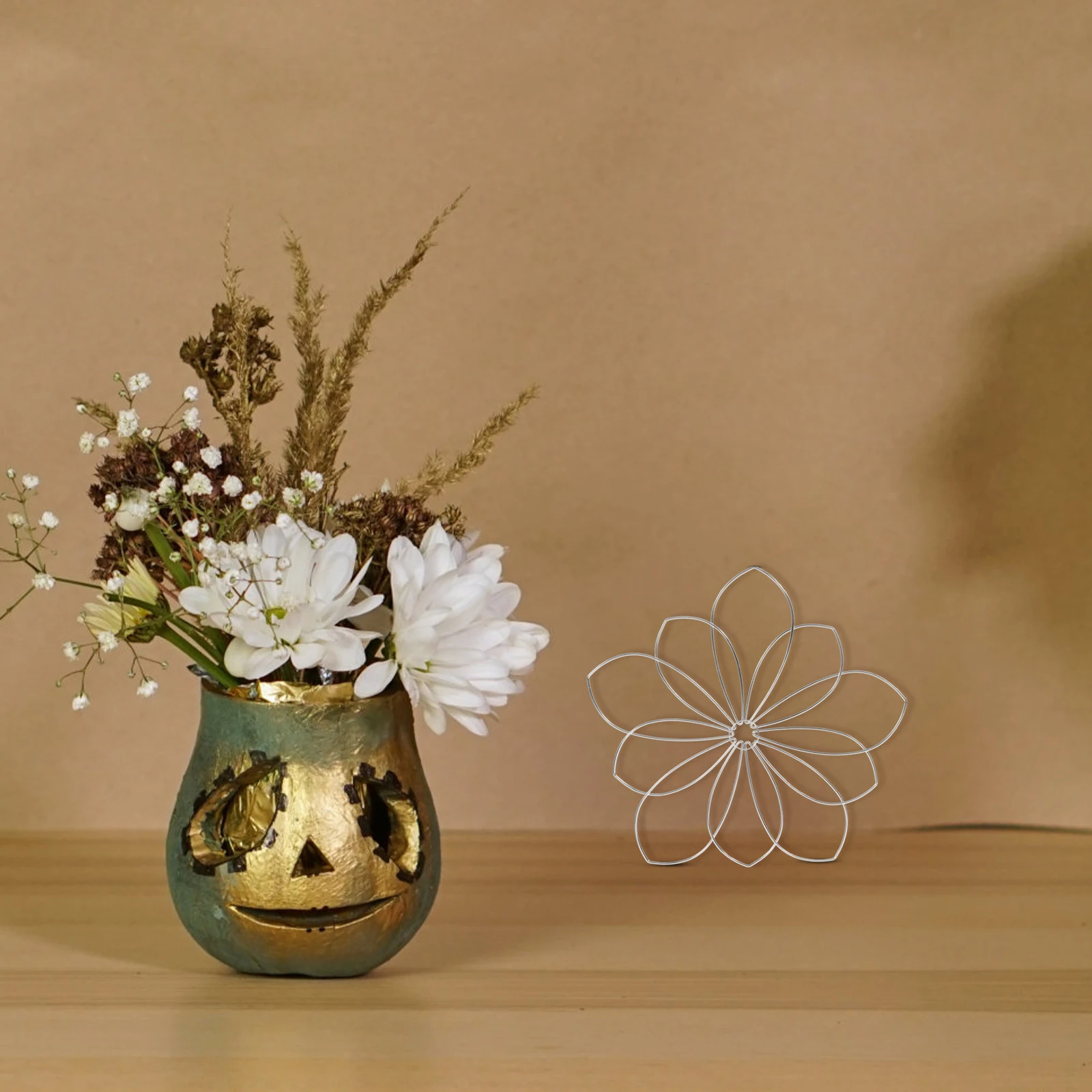 

Floral Arranger Wrought Iron Flower Arrangement Aid Vase Supplies Fixed Wire Flower Arranger Tools Reusable Metal Insert