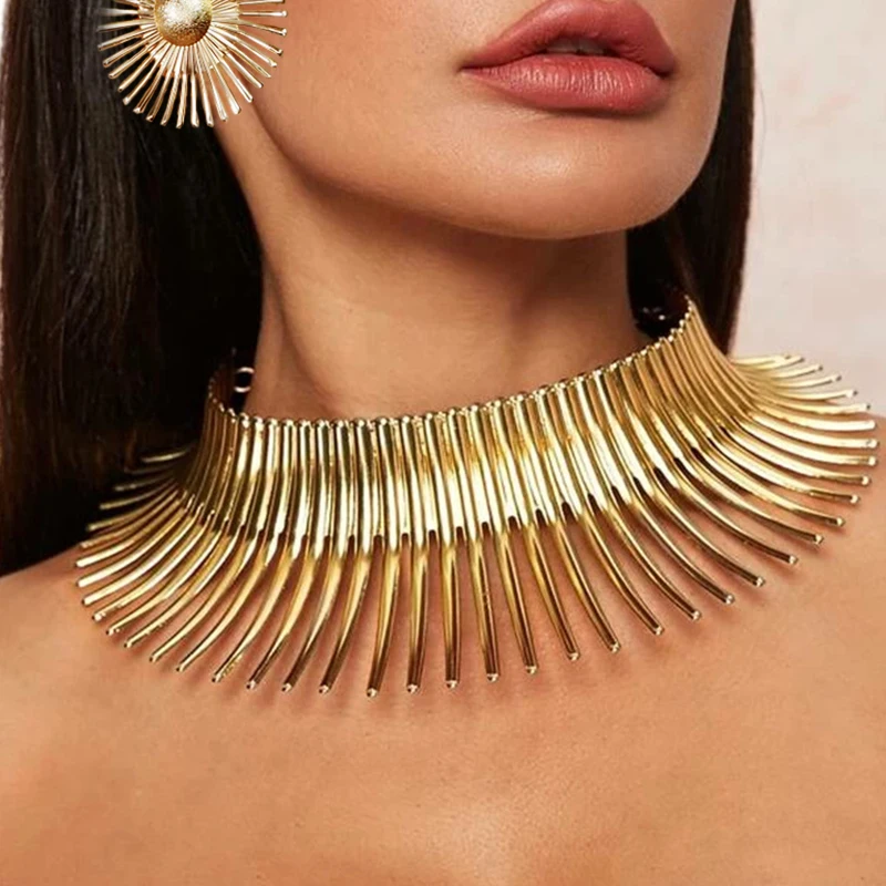 

Punk Fashion Exaggerated Metal Necklace Jewelry Set African Gold Color Statement Torques Choker Set With Earrings For Women UKEN