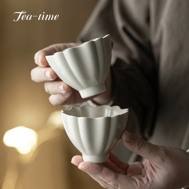 Chinese Grass Ash Tea Cup Ceramic Cups Handmade Petals Teacup Teaware Porcelain Gift Jingdezhen Pair Infusers Home Aesthetic Set