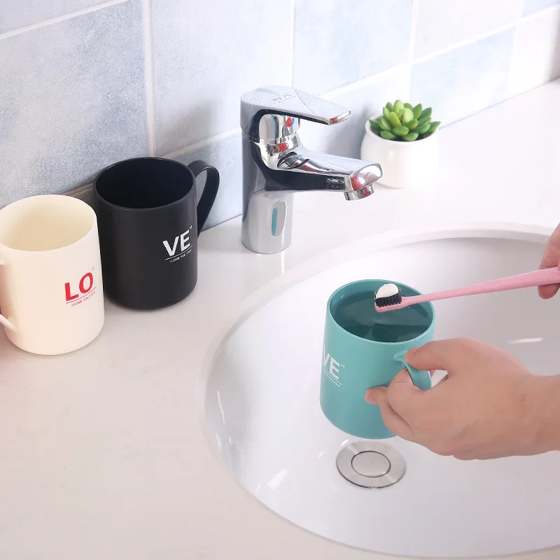 LOVE Couple Wash Cup Simple Plastic Household Toothbrush Cup Creative Bathroom Thickened Toothbrush Cup Dental Jar Rinse Cup