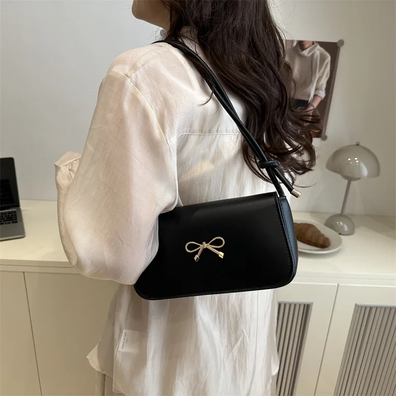 bolsa-de-ombro-pequena-e-e-para-mulheres-verao-2025-bolsa-transversal-psada-estilosa-em-couro-pu