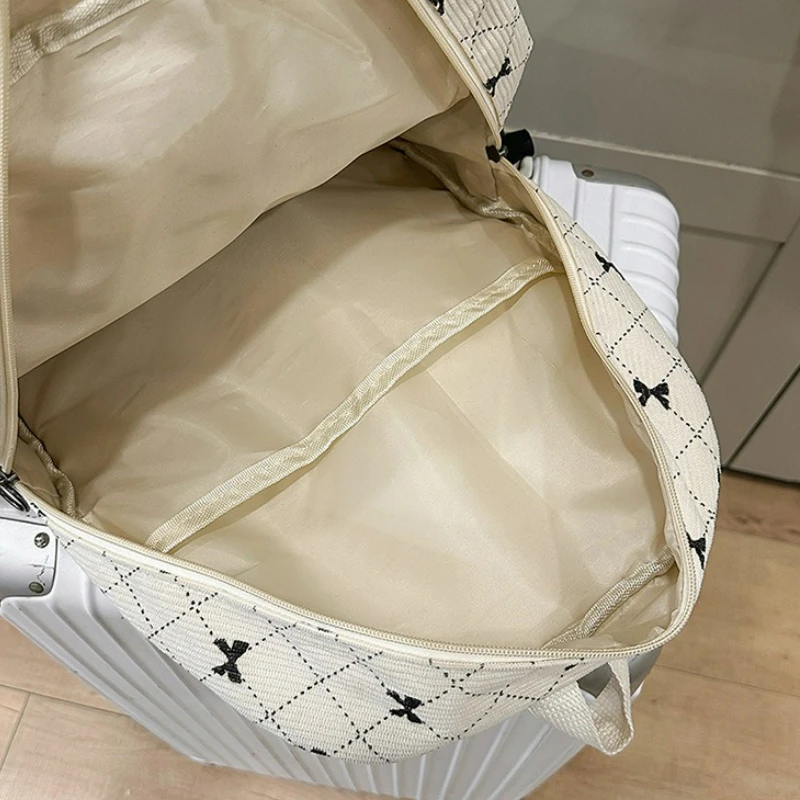 حقيبة ظهر سروال قصير لطيفة للأزياء القوس حقيبة مدرسية للطلاب السفر حقيبة كمبيوتر محمول مريحة ومتعددة الاستخدامات حقيبة المدرب