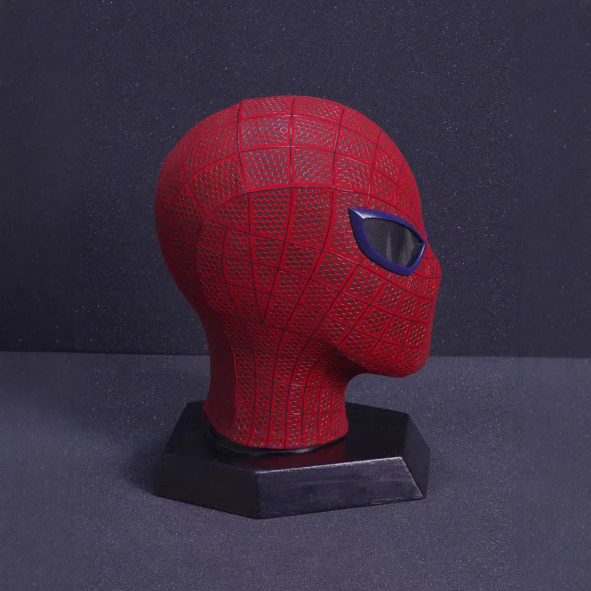 Amazing Spiderman 1.0 Tobey Maguire Version Handcrafted Mask Peter Parker Cosplay Mask Halloween Party Costume Prop Collectible view 3