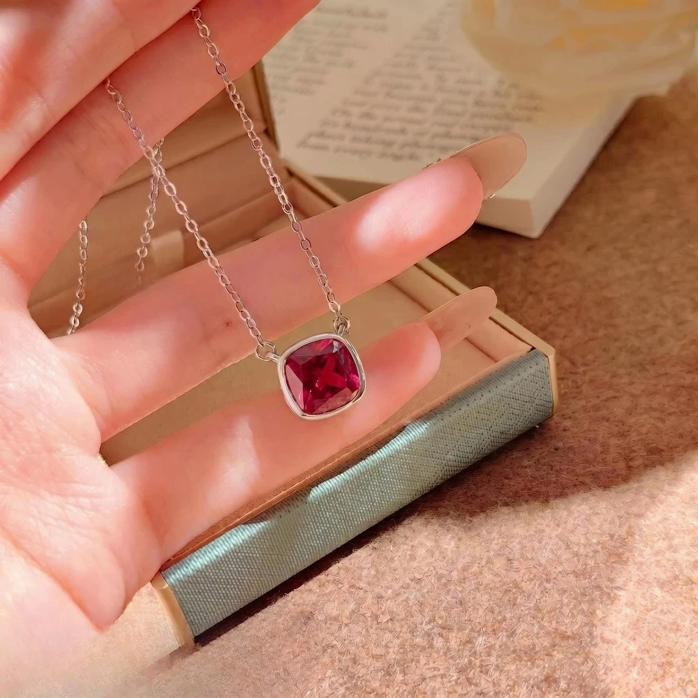 925 sterling silver princess round pearl-cut red beryl pendant for commuting. Cotton emerald necklace for women.