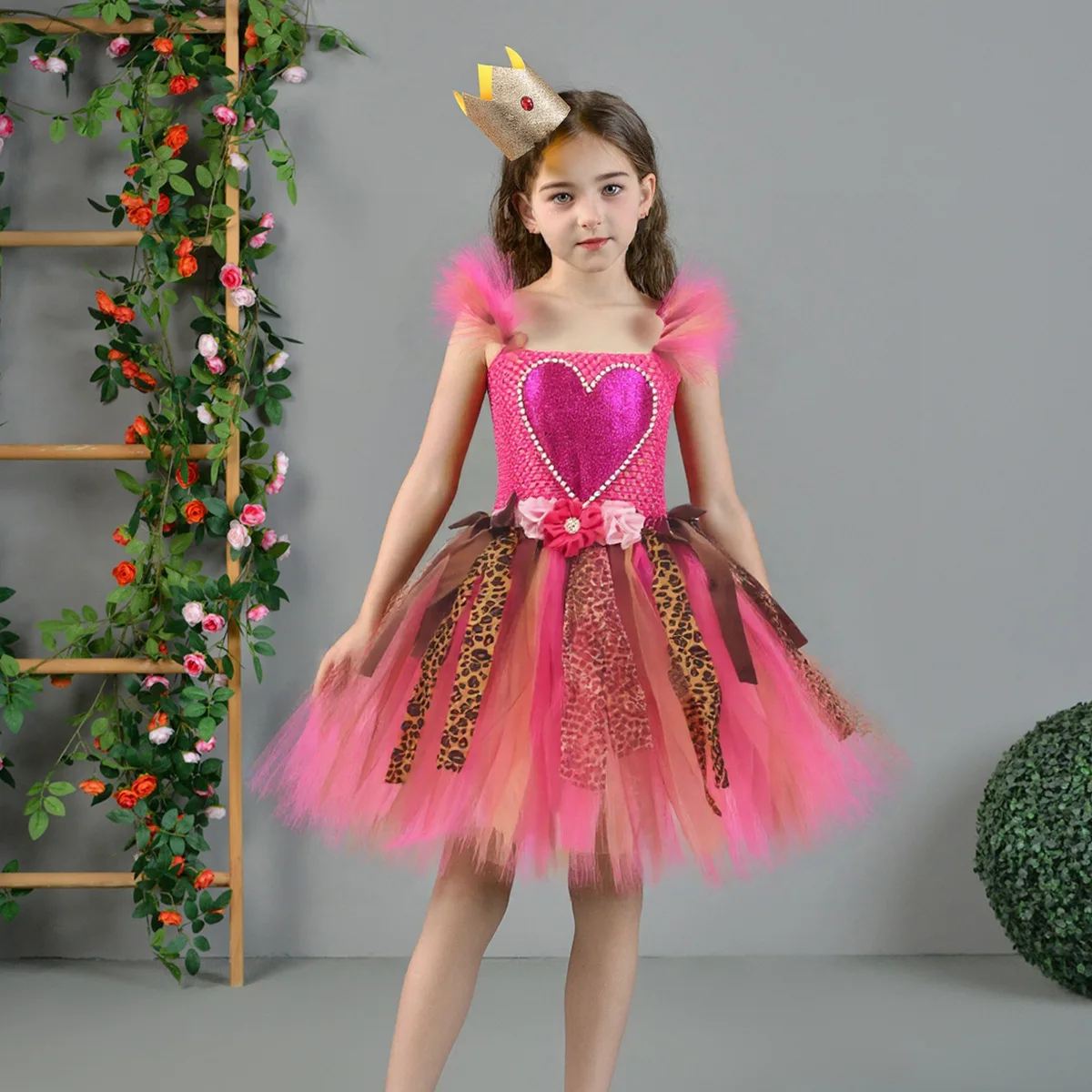 

Girl Queen of Hearts Costume Wonderland Fairy Tale Fancy Dress Sparkly Evil Red Queen Tutu Dress Halloween Villain Clothes