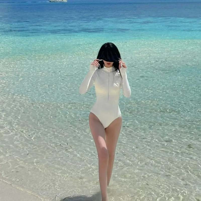 Blanco crema sólido mono de manga larga Bikinis trajes de baño deportes acuáticos surf mujeres Sexy ropa de playa mujeres jóvenes niñas vacaciones