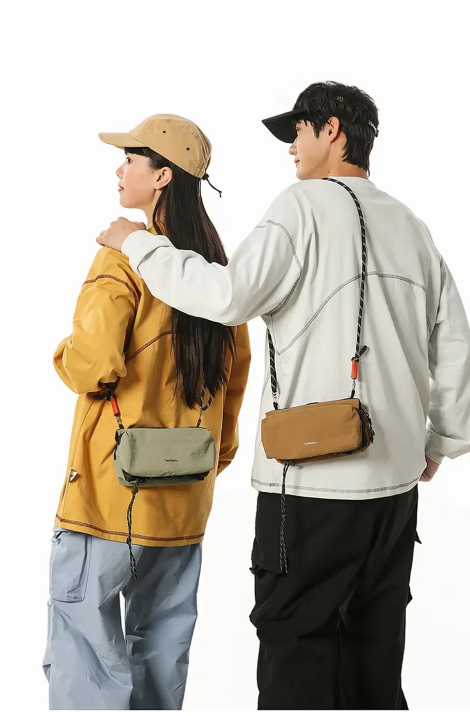 Unisex Camp Messenger Bag, große Kapazität, Umhängetasche für Männer und Frauen, robuster Nylon-Wander- und Reiserucksack – Detail 5
