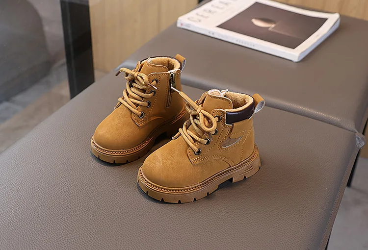 Neue Kinder-Modestiefel Winter Verstärkte Jungen- und Mädchenstiefel Rutschfeste Warme Lederstiefel mit Seitenreißverschluss Einfarbige Kinder-Freizeitschuhe – Detail 6