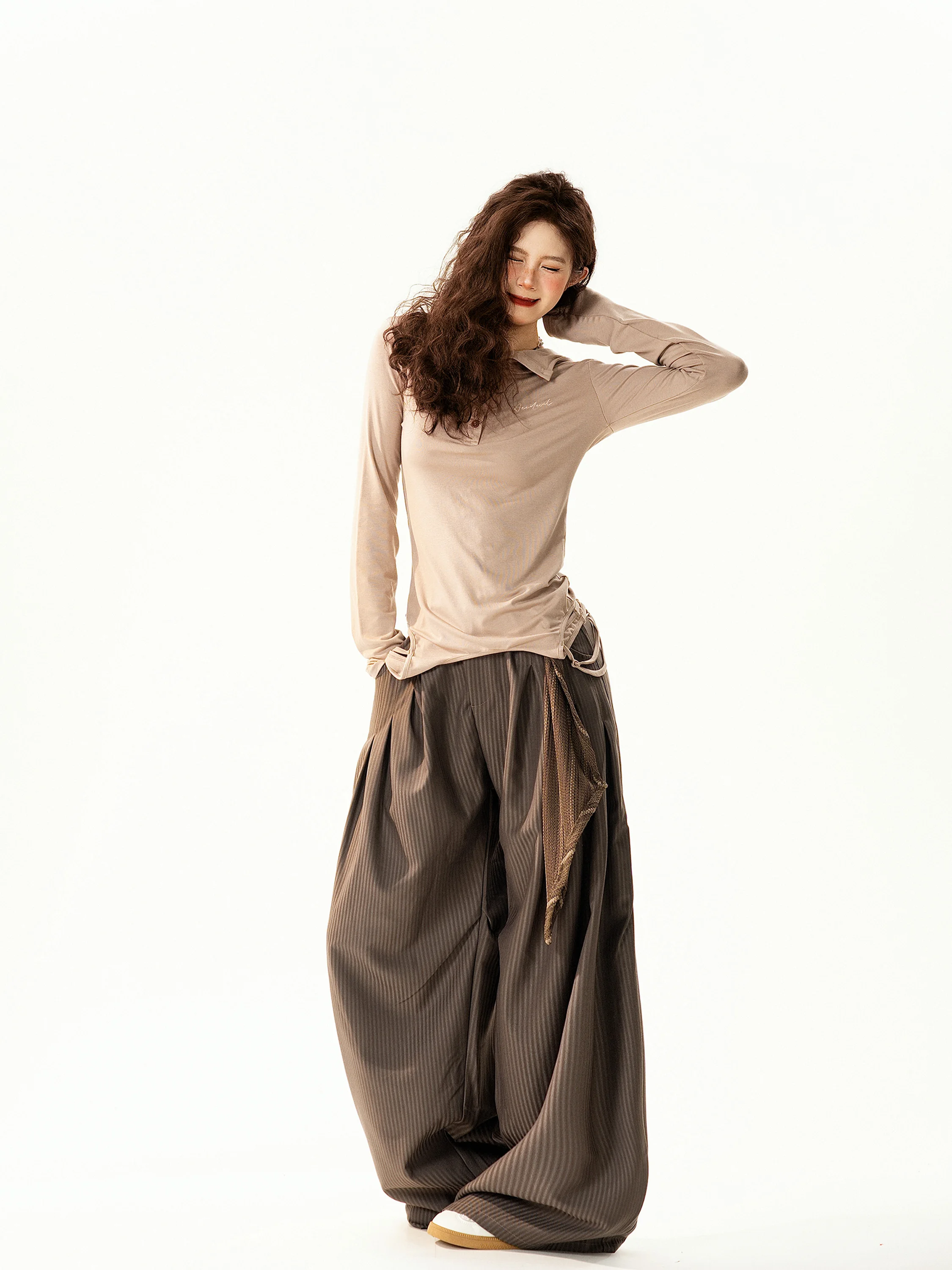 

Длинная толстовка с капюшоном в стиле ретро в американском стиле, женская облегающая футболка с полуоткрытым воротником, модная универсальная повседневная весенняя футболка для поездок на работу