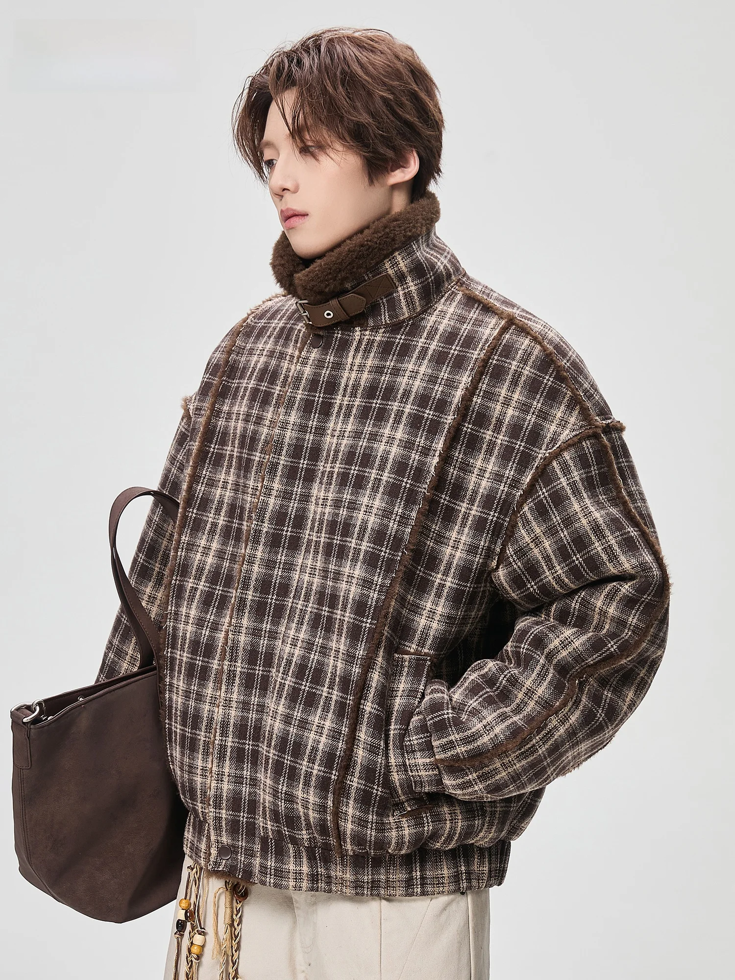 

Mark Fairwe Men's Leather Jaet Loose Fit Turn-down Collar Warmth Cheered Pattern Thi Autumn Winter Outerwear