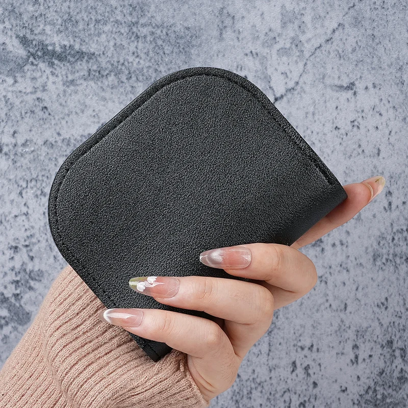 Hot selling wallet new semi-circular mini cute and compact wallet wholesale, internet celebrity solid color versatile coin purse