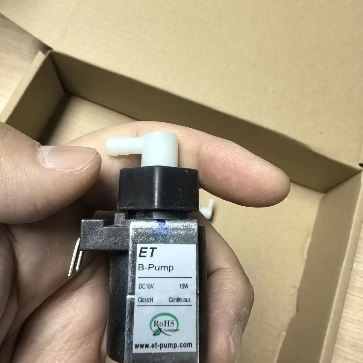 

ET B-Pump Sweeper Clean Water Pump, Solenoid Pump DC 25V 16W