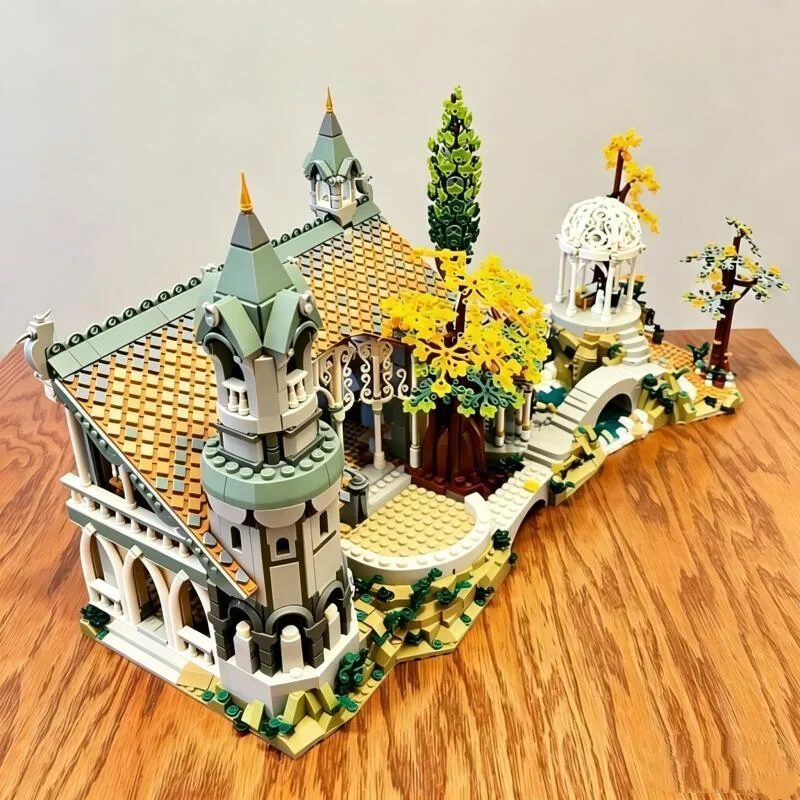 New 6167pcs Circular Movie Series Street Scene Model Compatible With Home Decor Style For Adult's Christmas Birthday Gifts