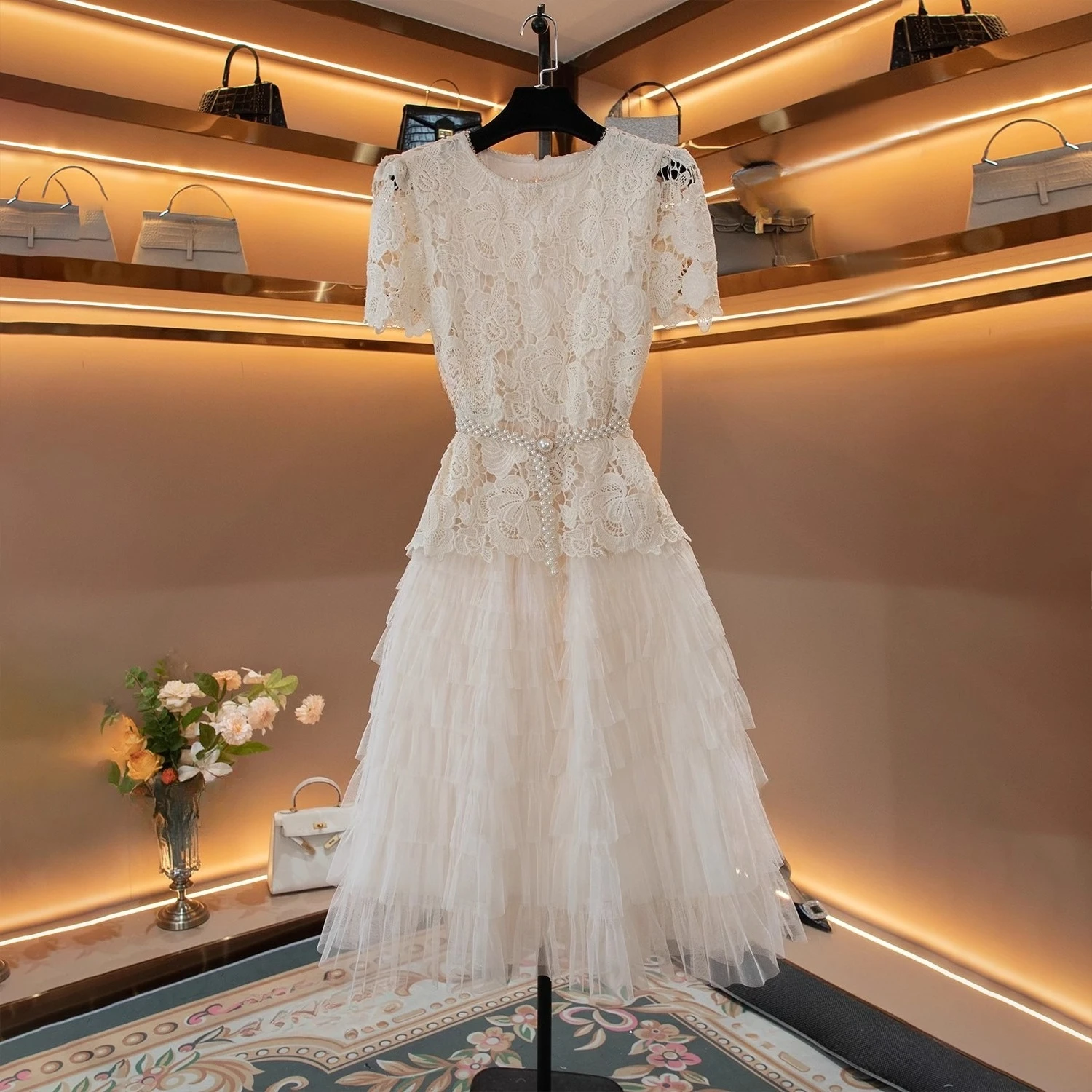 

Абрикосовое кружевное сетчатое лоскутное платье для женщин с поясом, одежда с круглым вырезом и короткими рукавами, женская уличная одежда, шикарные облегающие платья