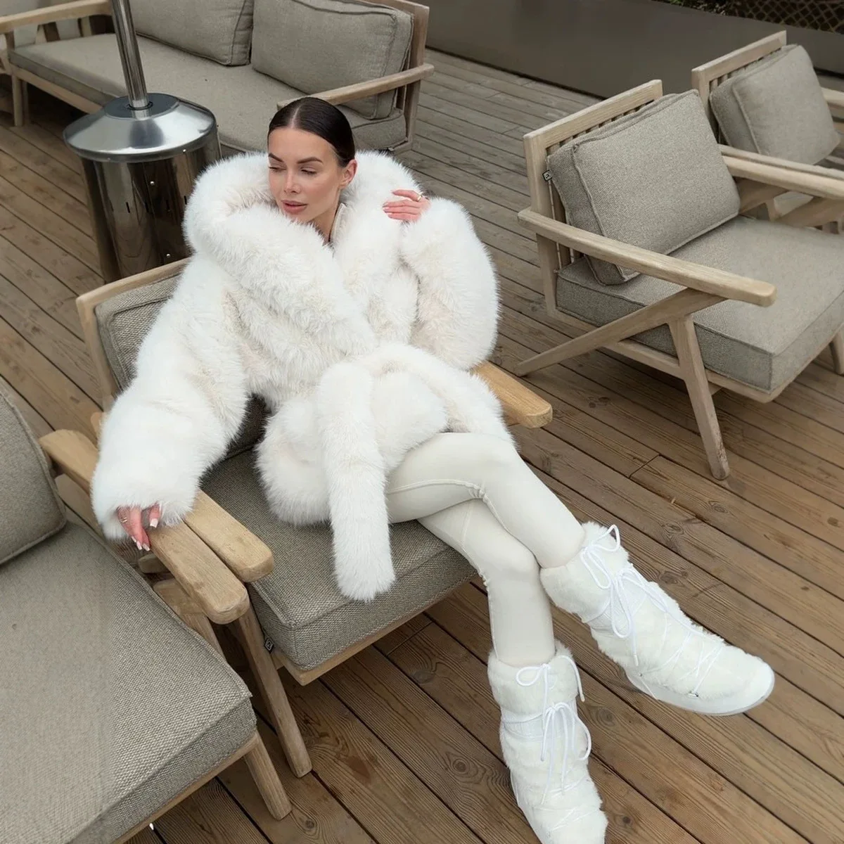 Fur & Faux Fur Coat Feminine Elegance Fur Coat 2026 New Winter Women's Fur Coat Fashion Warm Hooded Solid Color Women Fur Coat