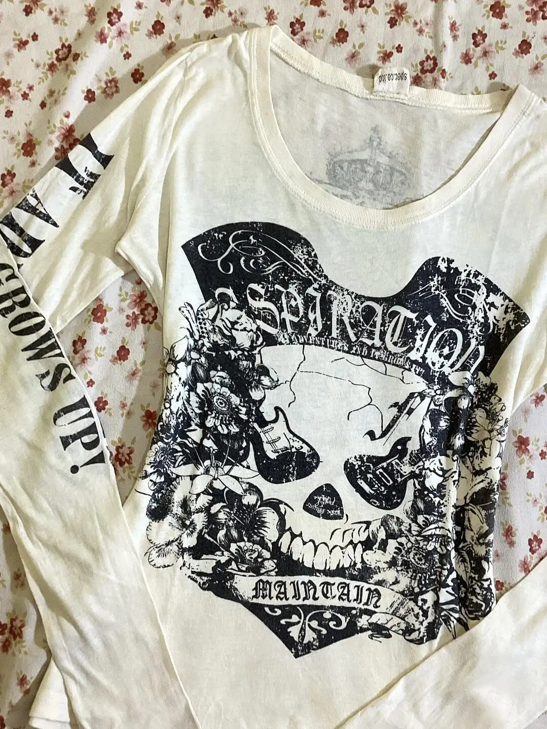 Punk Winter Clothes Women Long sleeves Skulls Hip Hop T shirts Casual Gothic Sexy Femme Tees Shirt Streetwear Slim Cool Girl Top