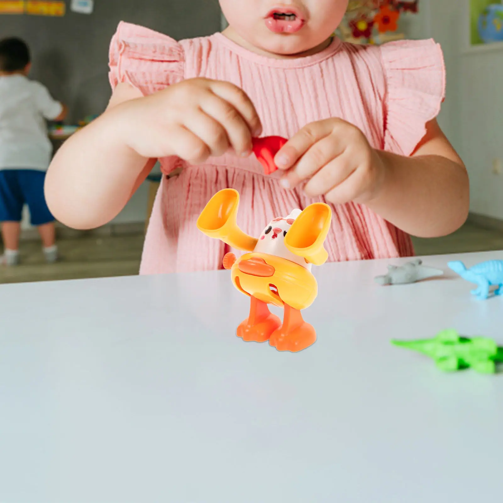 Small Flip-Over Chick Clockwork Plastic Jumping Wind Up Dancing Animal for Toddler Party Favor Chick Clockwork Toy