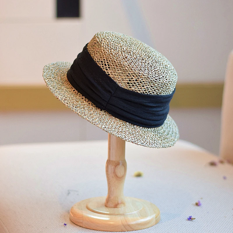 French British Retro Seaweed Woven Hollow Straw Top Hat Women's Summer Small Brim Short Brim Flat Top Straw Hat Beach Hat