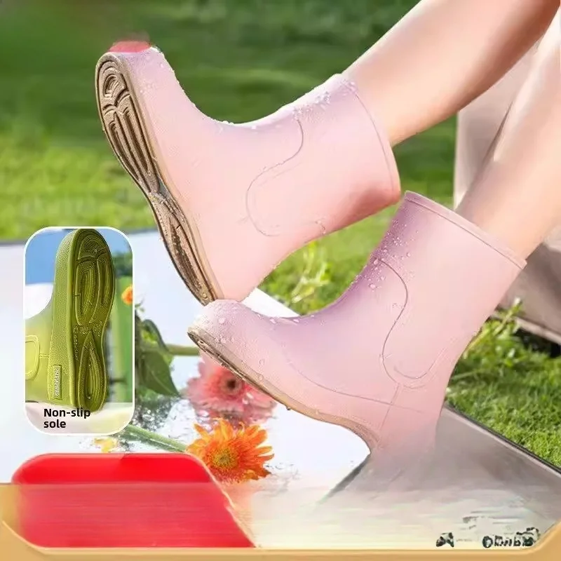 

Faionable Women's Rain Boots ort Mid-Calf Waterproof Non-Slip Rubber oes Lightweight Seood Gathering Outdoor Wear
