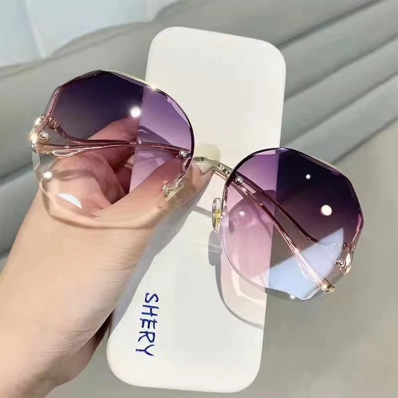 2024 Luxury Round Gradient Sunglasses Women Metal Curved Eyewear Ocean Rimless Fashion Sun Glasses Ladies UV400 Oculos De Sol image 2