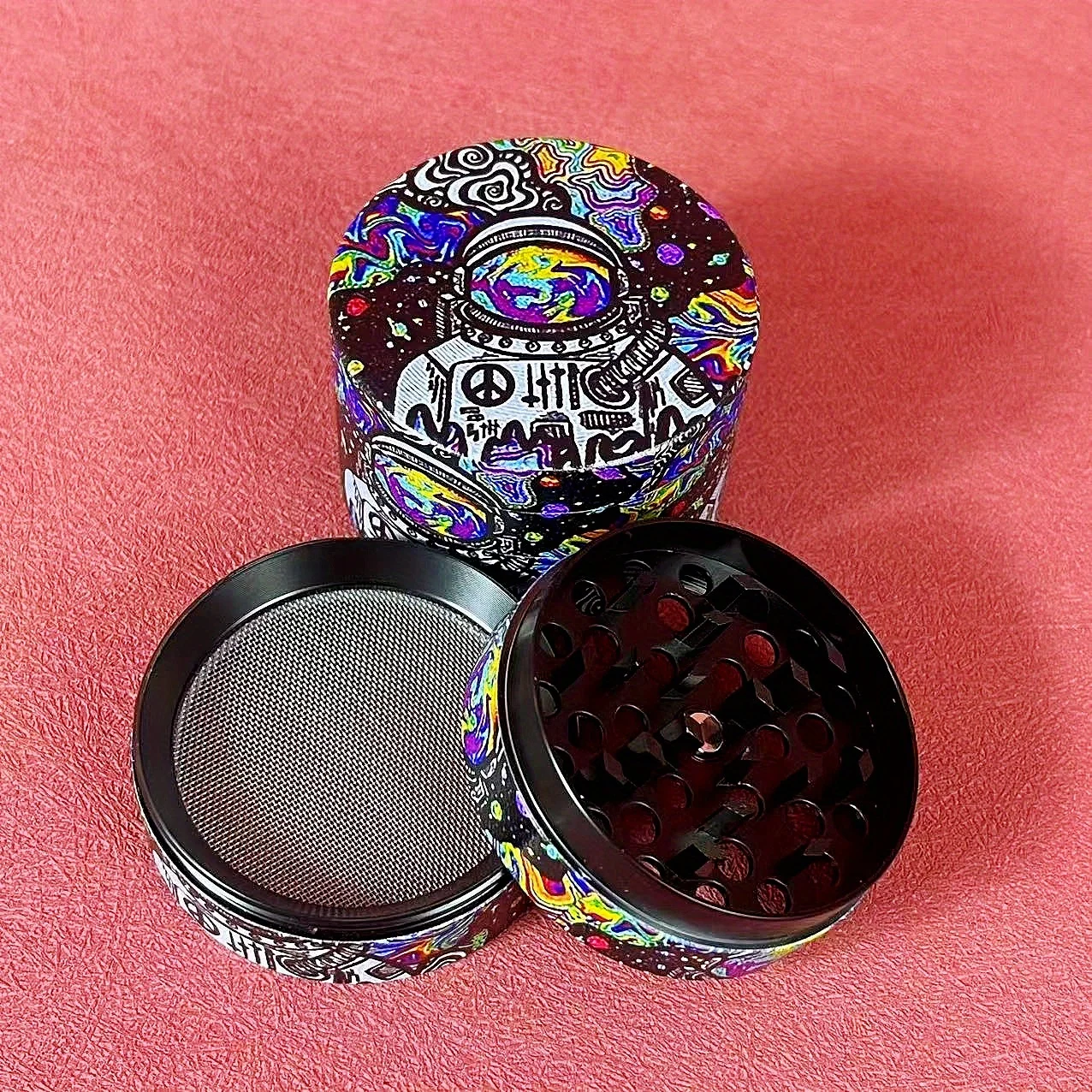 2inch Astronaut Herb Grinder Spice Bud Mill Pepper Vanilla Mortar Metal Crusher Tobacco Grass Grinder Cigarette Kitchen Tool