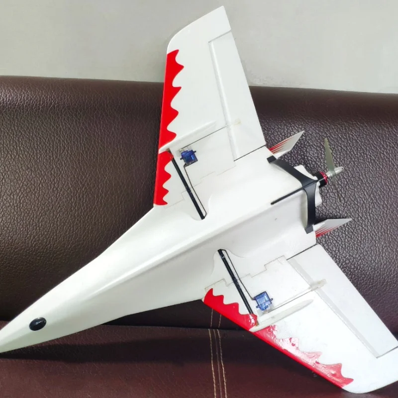 High-Speed Triangle Wing Hand-Thrown RC Airplane T750 T780 Thrust Model Toy Remote Control Aircraft Model Plane