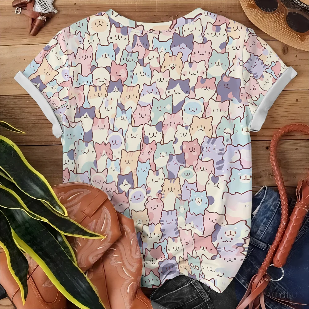 Grote maten kleurrijk en schattig dames T-shirt met cartoonkat bedrukt - casual en kawaii-stijl zomer ronde hals korte mouw