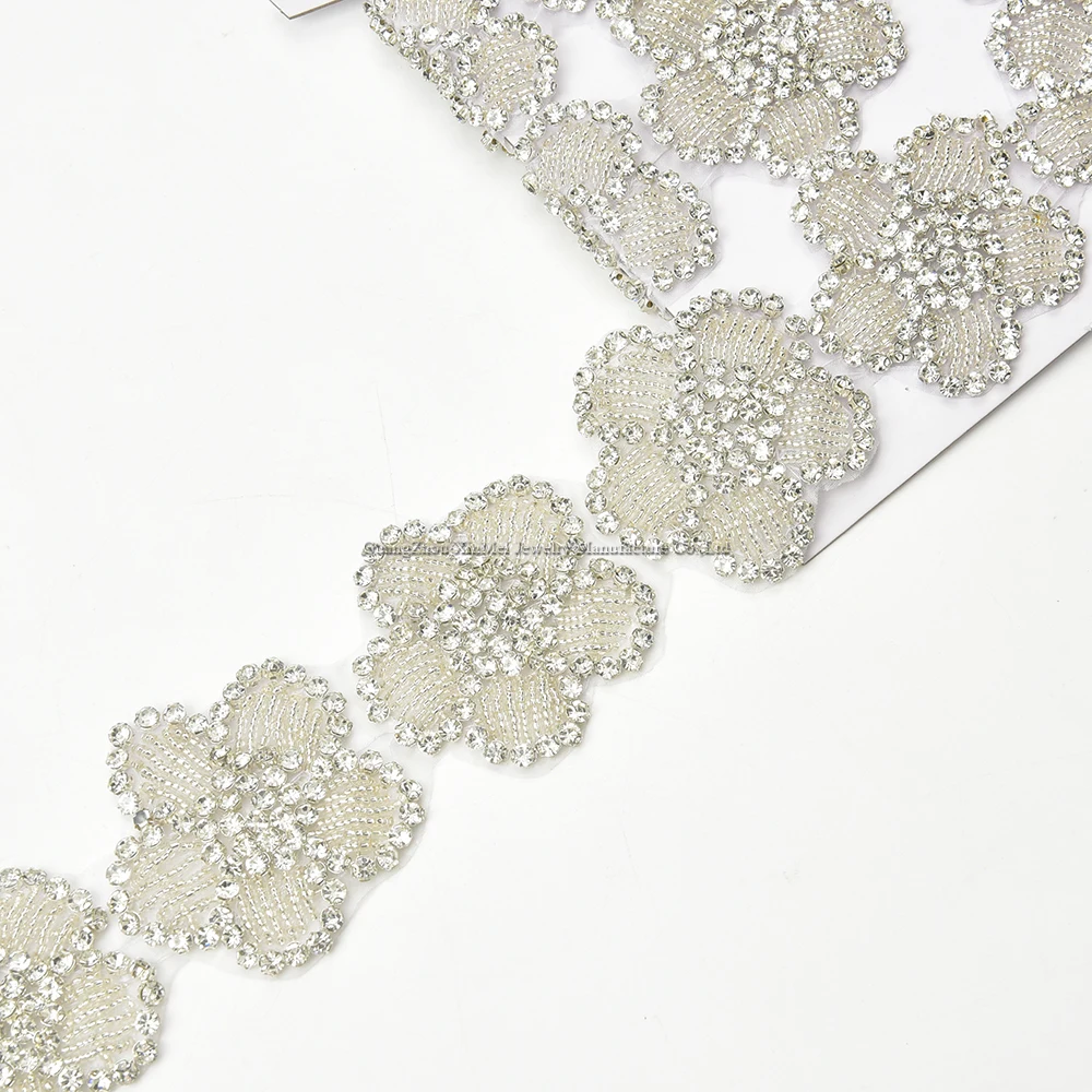 5pcs Crystal Rhinestone Flower Applique Hotfix Glass Beaded Bridal Patches Wedding Dress Belt Decoration Motif DIY Accessories