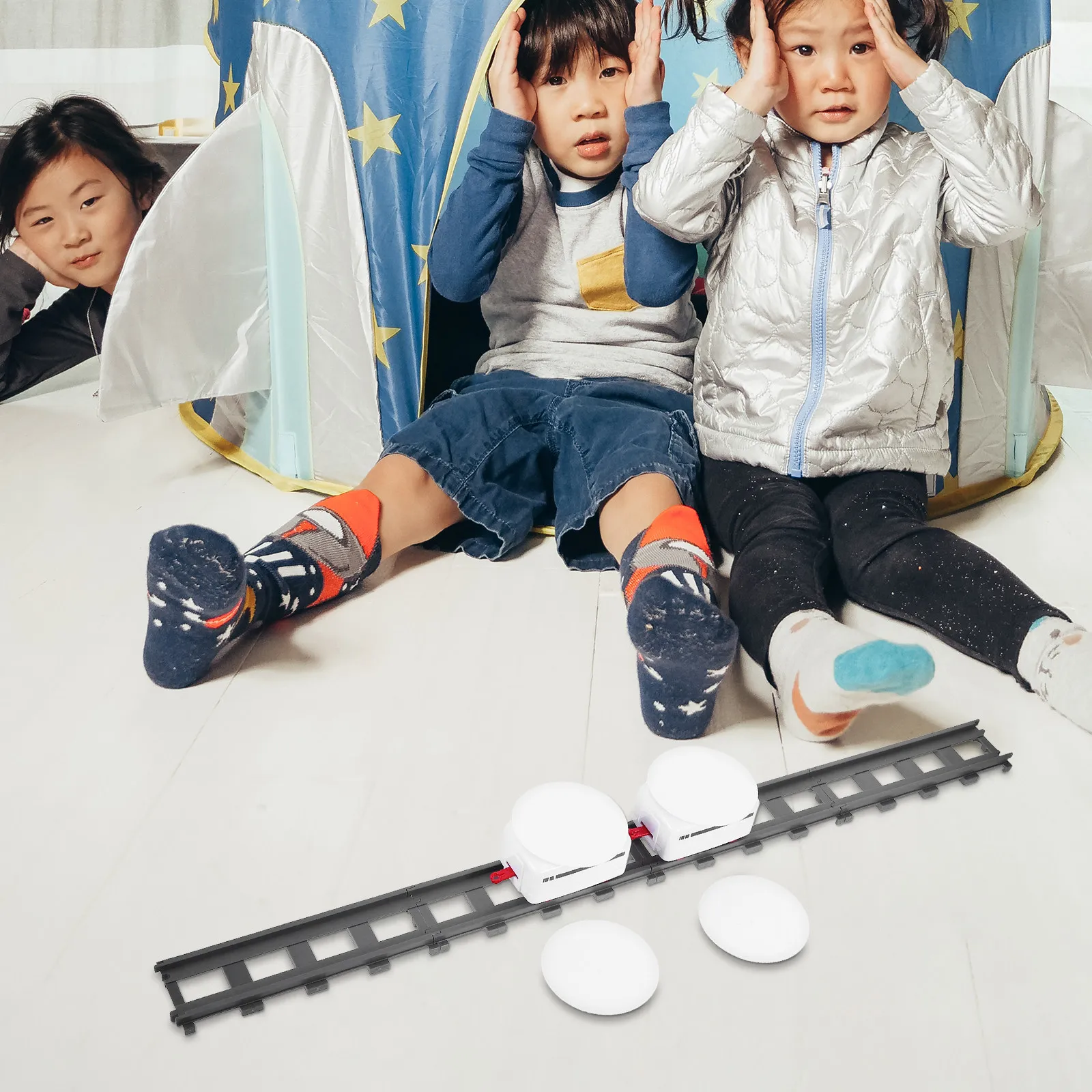 1set-electric-sushi-rotating-train-set-japanese-style-creative-household-rolling-track-playset-developing-imagination-for-kids