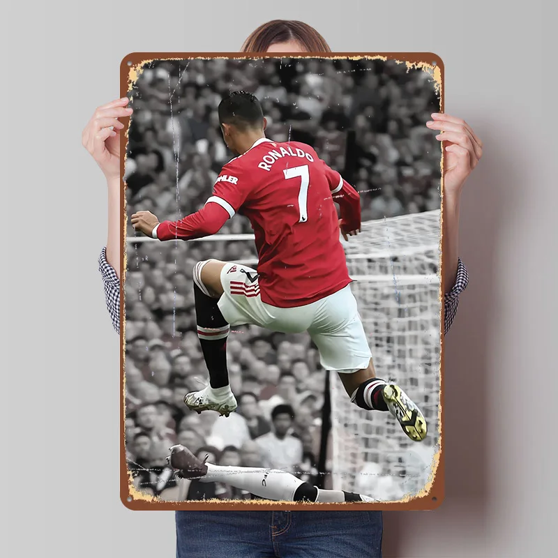 Messi Soccer Ronaldo Metal Poster Customized Wall Art Retro Vintage Tinplate Signs for Man Cave Garage Decoration Room Wand Deko