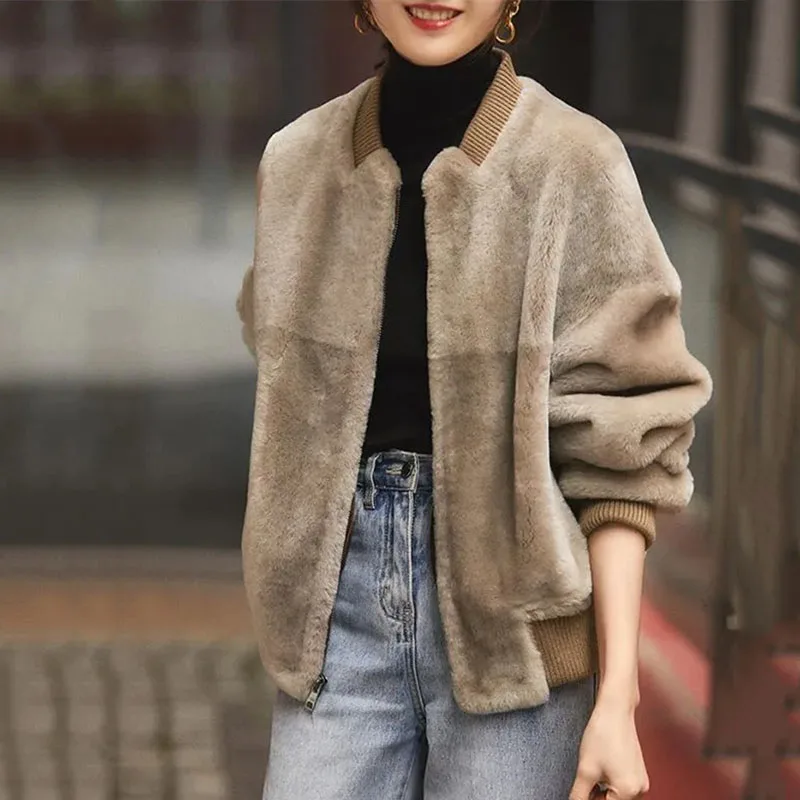 

2022 Autumn Winter Fur Coat Women New Fashion Loose Outerwear Fur Overcoat Keep Warm Jackets Female Coats