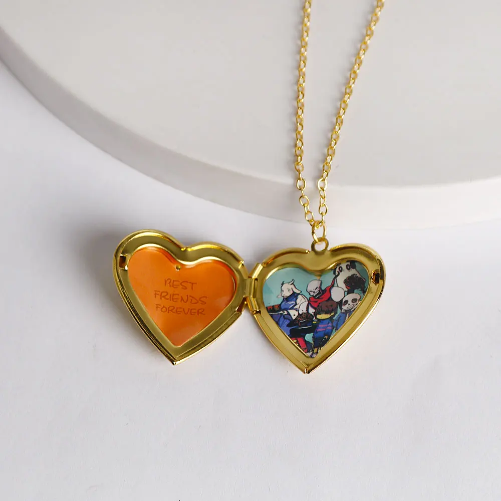 Game UNDERTALE Sans Cosplay Necklace Unisex Metal Family Photo Frame Heart Pendant Jewelry Accessories Gift