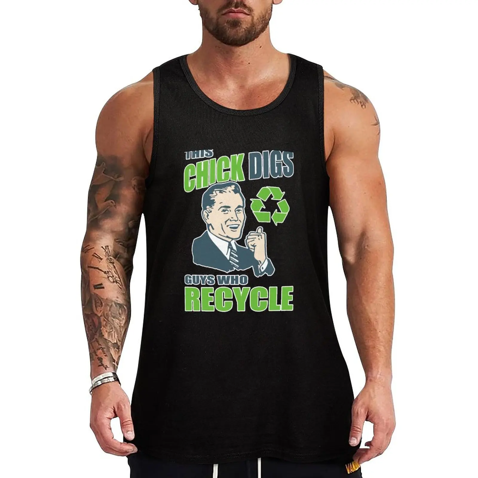 This Chick Digs Guys Who Recycle Tank Top Sleeveless top Men's summer vest Men's singlets