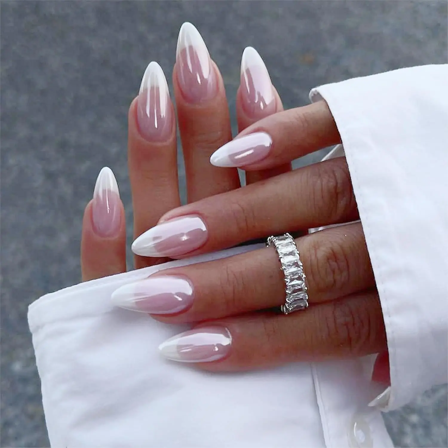 

Almond Press On Nails 24Pcs French Tip Chrome Design Fake Nails Medium Length with Glue for Women Stick on Nails