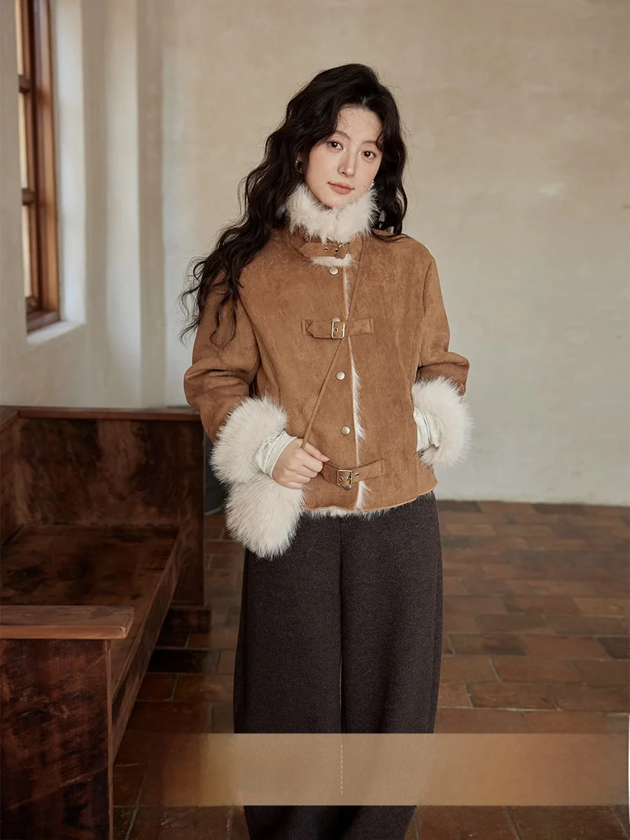 Casaco Curto Feminino Ximen 2025 de Inverno em Couro Grosso com Gola Alta e Forro de Pele, Elegante e Exclusivo, Tamanho Pequeno, Cor Café