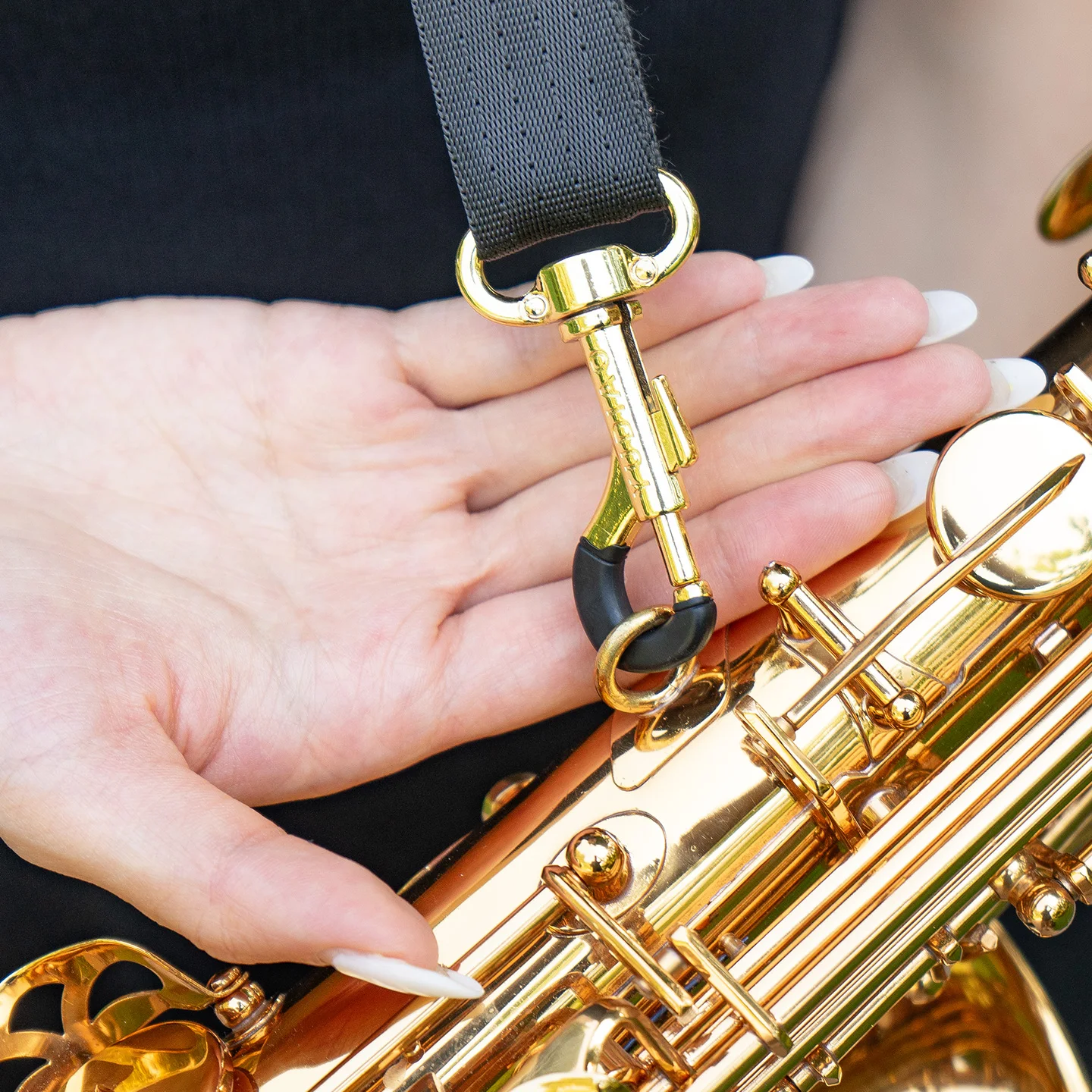 E-Flat-Altsaxophon, Tenorsaxophon, Sopransaxophon Instrumentengurt, Halsgurt, elektrischer Blasrohrgurt, Hängebügel, Nackengurt, neues Einzelschulter-Zubehör – Detail 8