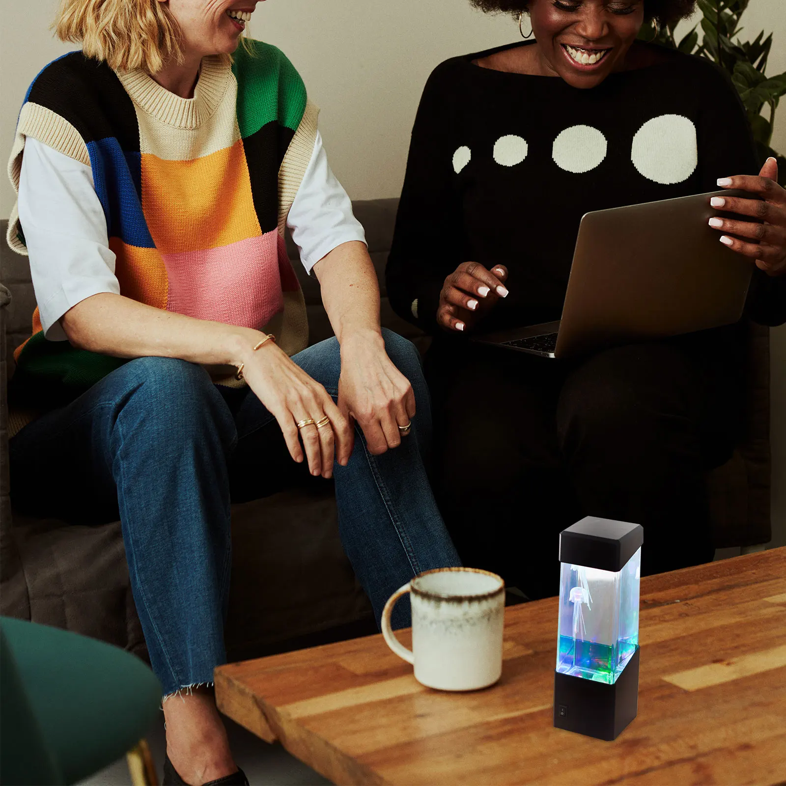 

Colorful LED Jellyfish Night Light Lamp 7 Colors Changing Small Desktop Home Decor Study Bedroom Pathway Aquarium Plastic