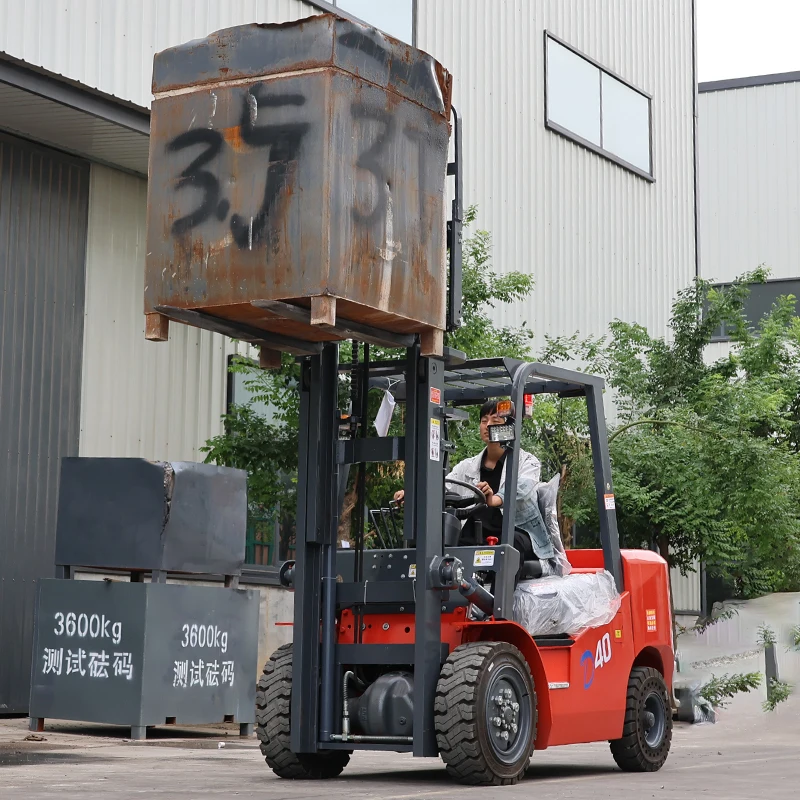 رافعة شوكية كهربائية لمقعد مكدس صغير للقيادة مع مرفقات منتجات جديدة ساخنة 1 طن 2 طن 3 طن 4 طن